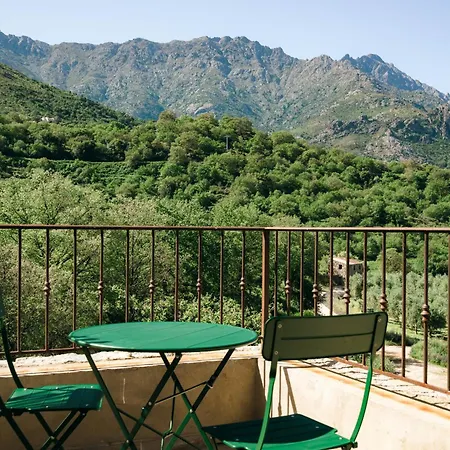 Hotel Domaine Acciola 3*