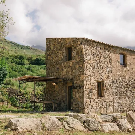 Domaine Acciola Hotel 3*