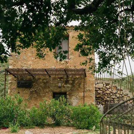 Domaine Acciola Hotel 3*