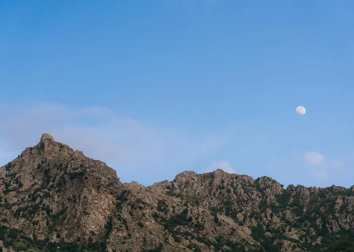 Domaine Acciola Hotel